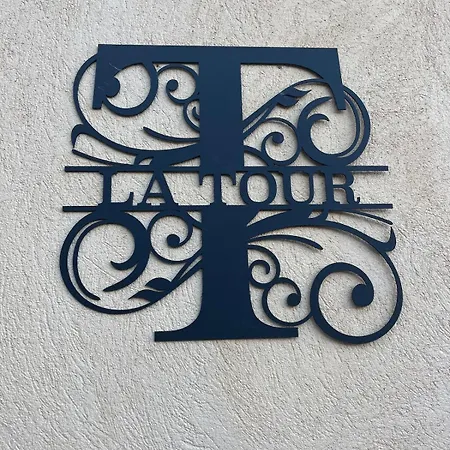 La Tour *